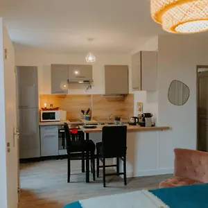 Appartement Les Berges Du Roubion Cosy Et Moderne, Montélimar